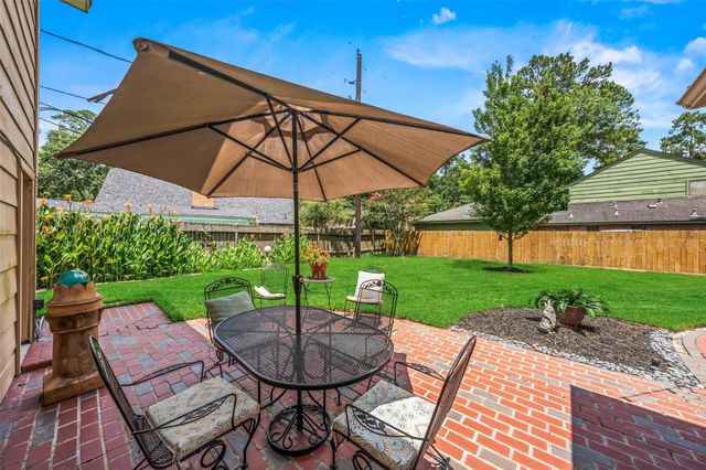 11810 Cypresswood Drive, Houston, TX 77070