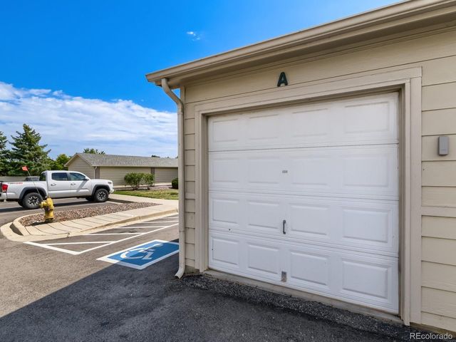 1080 Opal St 201, Broomfield, CO 80020