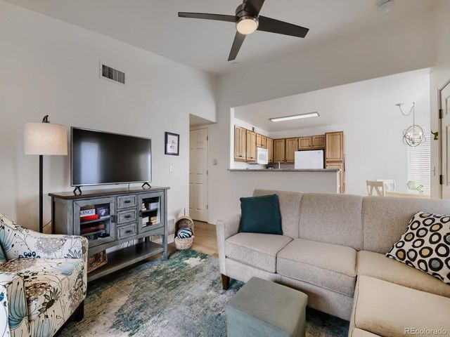 1080 Opal St 201, Broomfield, CO 80020