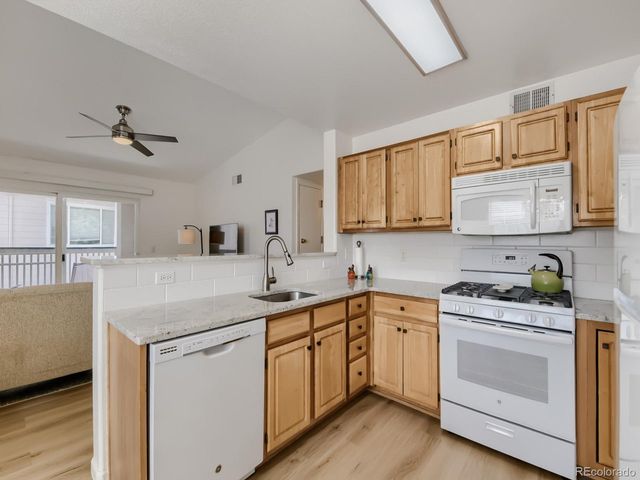 1080 Opal St 201, Broomfield, CO 80020