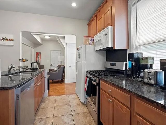 20 Governor Street 1, Providence, RI 02906