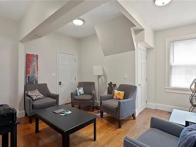 20 Governor Street 1, Providence, RI 02906