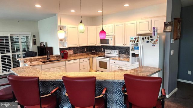 11 BAY HILL RD, Magnolia, DE 19962
