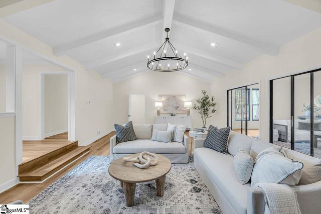 311 Dunbarton Court, Spartanburg, SC 29307