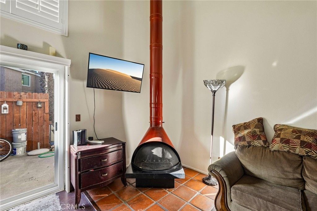 969 S Mountain, Ontario, CA 91762 — photo 5
