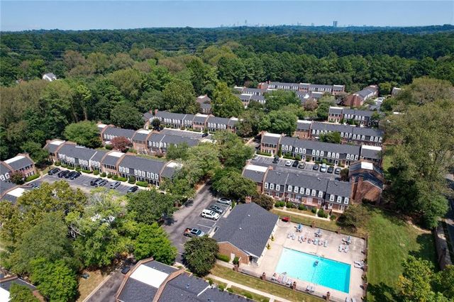 5 Independence Place NW, Atlanta, GA 30318