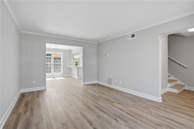 5 Independence Place NW, Atlanta, GA 30318