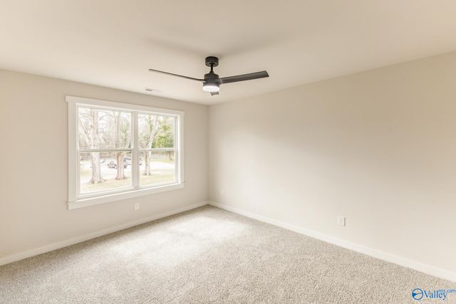 705 SE Rock Street, Hartselle, AL 35640