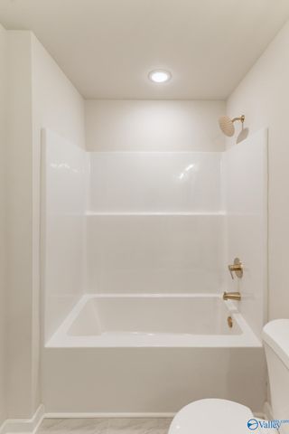 705 SE Rock Street, Hartselle, AL 35640