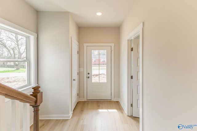 705 SE Rock Street, Hartselle, AL 35640