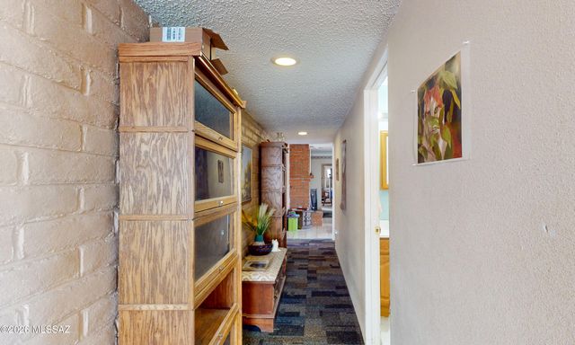 10410 N Gila Road, Tucson, AZ 85742