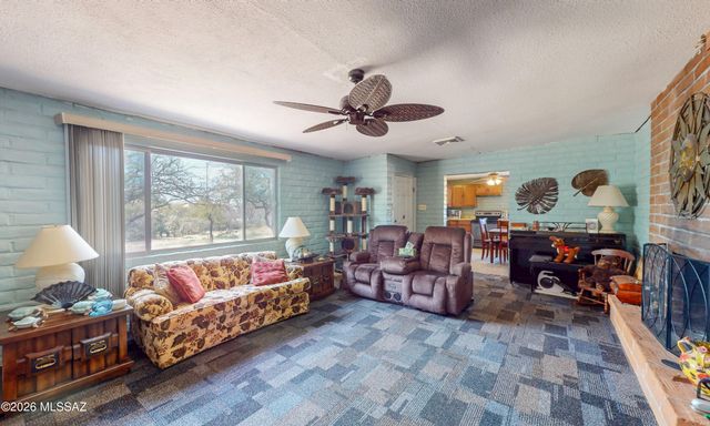 10410 N Gila Road, Tucson, AZ 85742