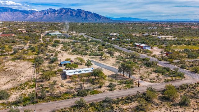10410 N Gila Road, Tucson, AZ 85742