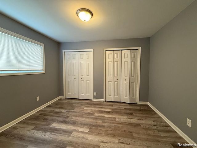 8241 KALTZ, Center Line, MI 48015