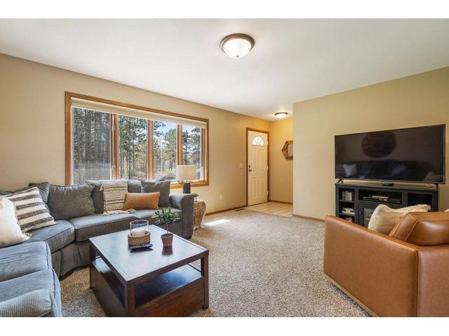 4437 Old Wells Road, Eau Claire, WI 54703