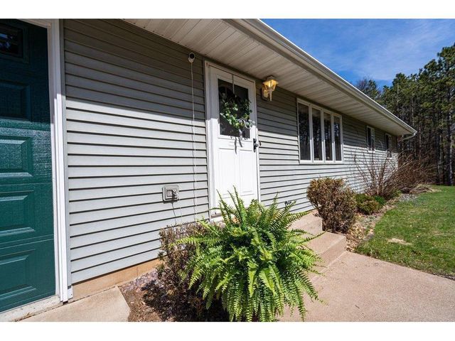 4437 Old Wells Road, Eau Claire, WI 54703