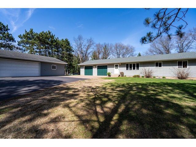 4437 Old Wells Road, Eau Claire, WI 54703