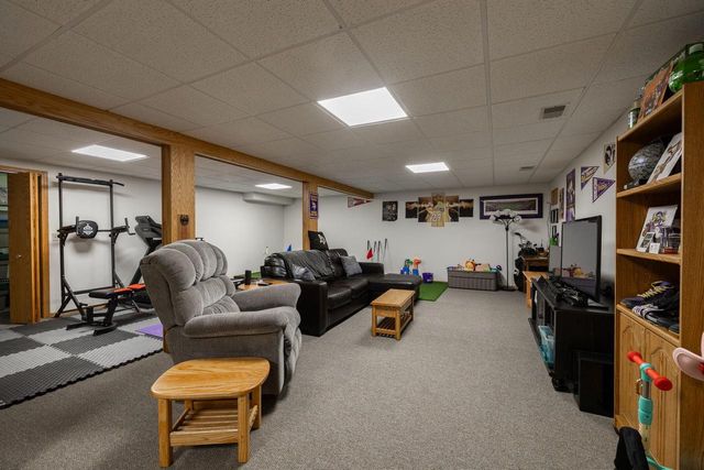 927 Streblow STREET, Onalaska, WI 54650