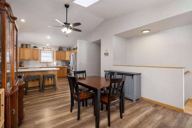 927 Streblow STREET, Onalaska, WI 54650