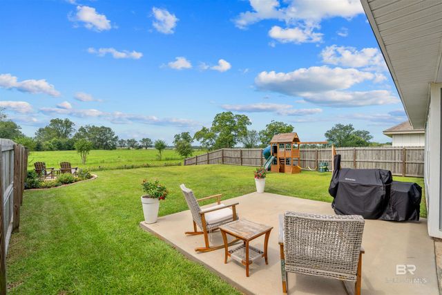 9396 Swan Point Road, Daphne, AL 36526