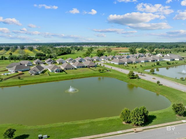 9396 Swan Point Road, Daphne, AL 36526