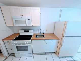 1825 Harding St 5, Hollywood, FL 33020