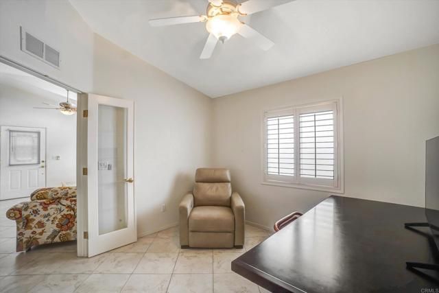 22 Oriole Lane, Oceanside, CA 92057