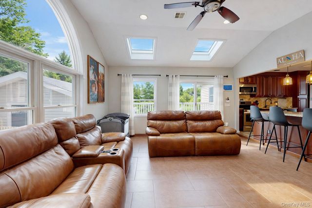 44 Roe Avenue, Cornwall On Hudson, NY 12520