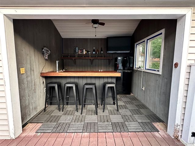 44 Roe Avenue, Cornwall On Hudson, NY 12520