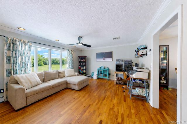 44 Roe Avenue, Cornwall On Hudson, NY 12520