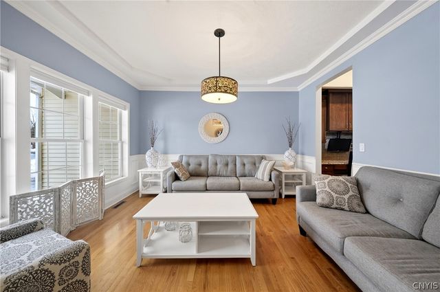 3295 Oak Brook Road, Lysander, NY 13027