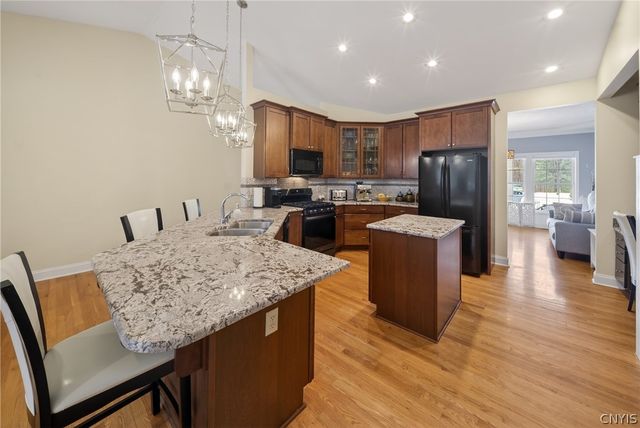 3295 Oak Brook Road, Lysander, NY 13027