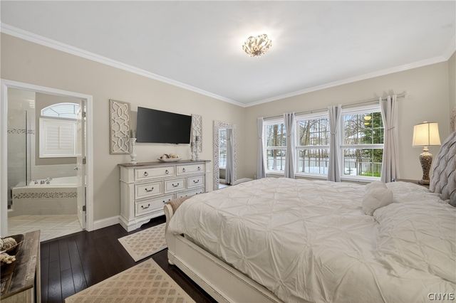 3295 Oak Brook Road, Lysander, NY 13027