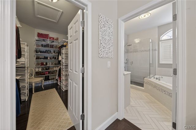 3295 Oak Brook Road, Lysander, NY 13027