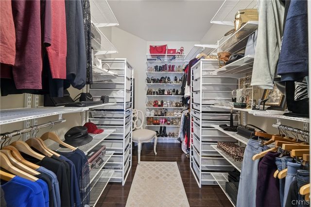 3295 Oak Brook Road, Lysander, NY 13027