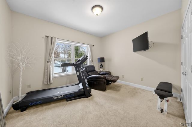 3295 Oak Brook Road, Lysander, NY 13027