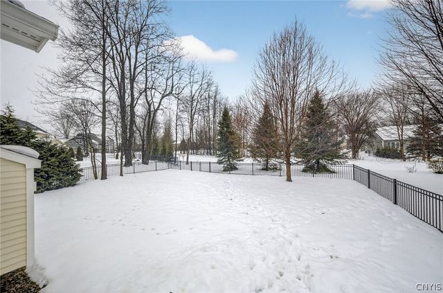 3295 Oak Brook Road, Lysander, NY 13027