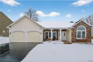 3295 Oak Brook Road, Lysander, NY 13027