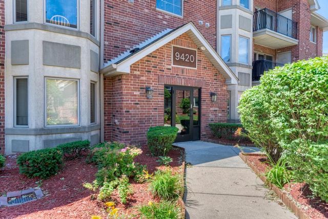 9420 S Melvina Avenue 2NW, Oak Lawn, IL 60453