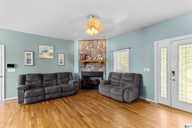 1520 CLAIRMONT DRIVE, Weaver, AL 36277
