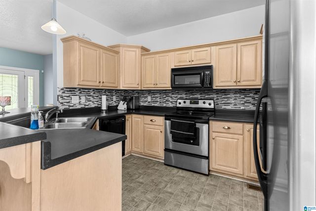 1520 CLAIRMONT DRIVE, Weaver, AL 36277