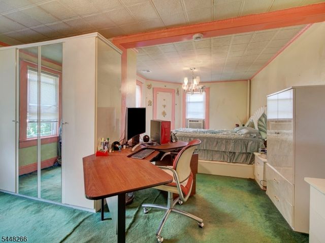 22 Kensington Pl, East Orange City, NJ 07017