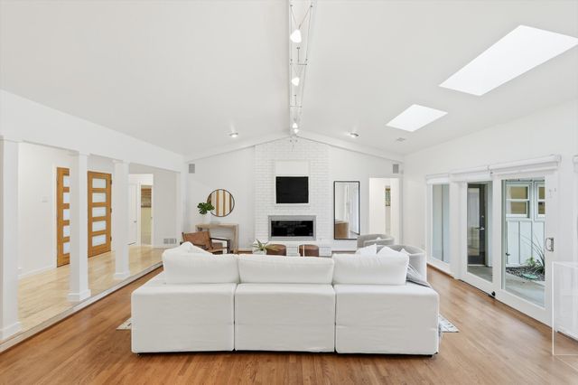 10334 White Rock Place, Dallas, TX 75238