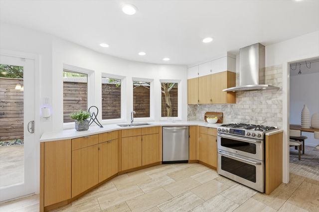 10334 White Rock Place, Dallas, TX 75238