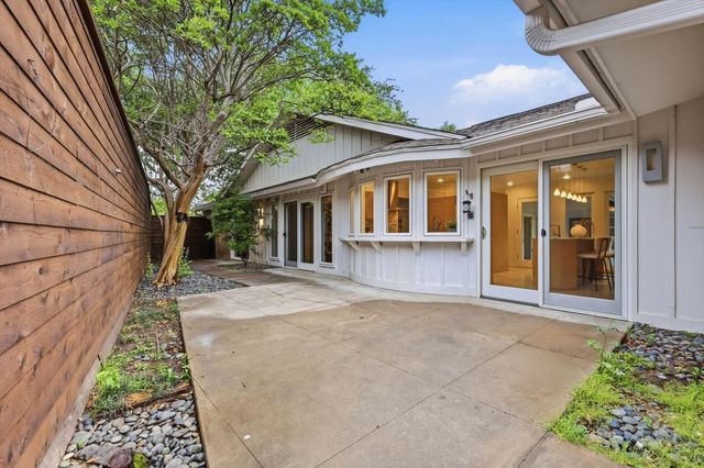 10334 White Rock Place, Dallas, TX 75238