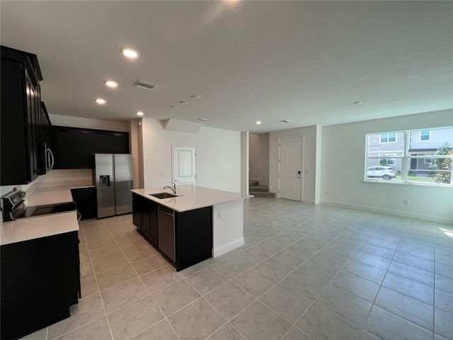 3875 3875 KNOTTY PINE STREET, St Cloud, FL 34772