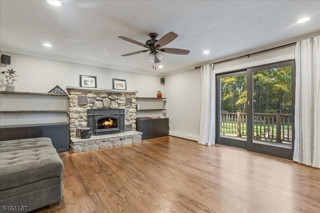 83 Tomahawk Trl, Sparta Twp., NJ 07871