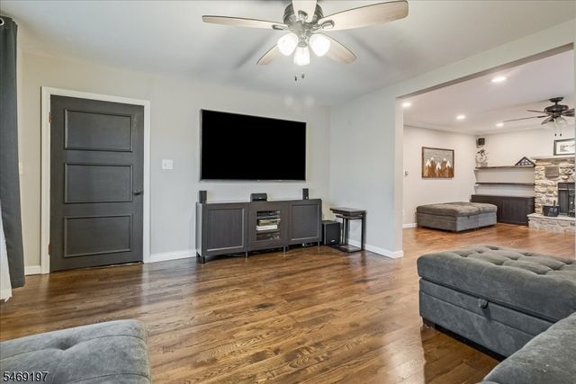 83 Tomahawk Trl, Sparta Twp., NJ 07871