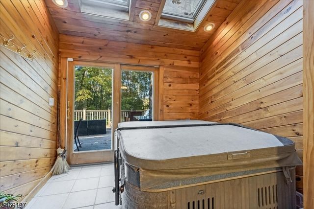 83 Tomahawk Trl, Sparta Twp., NJ 07871