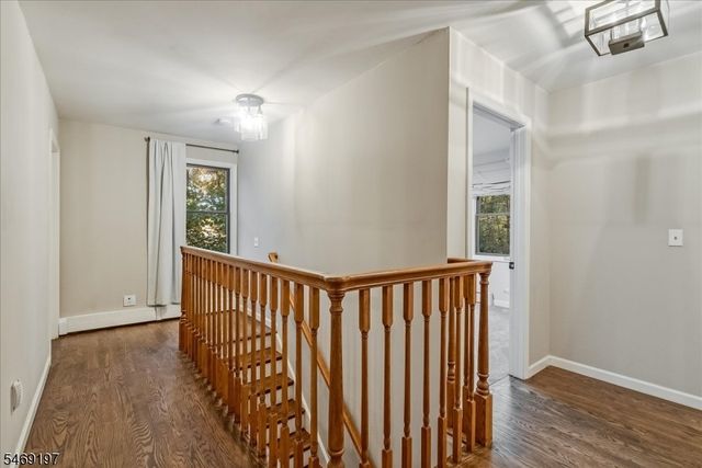 83 Tomahawk Trl, Sparta Twp., NJ 07871